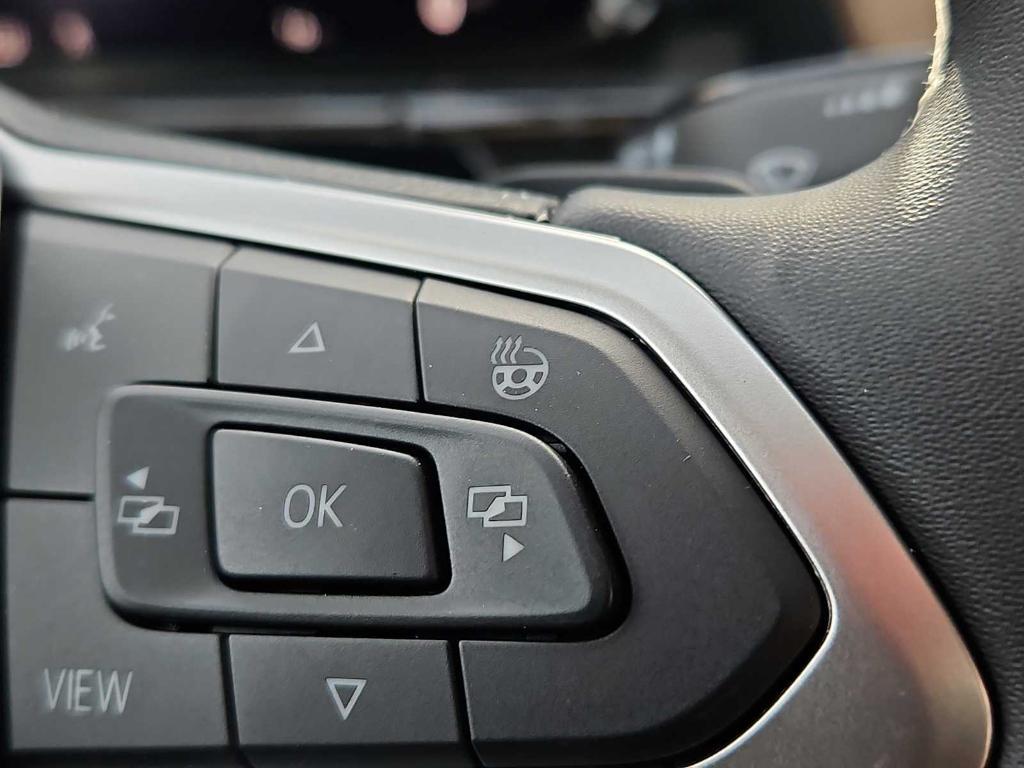 new 2026 Volkswagen Atlas car, priced at $38,482