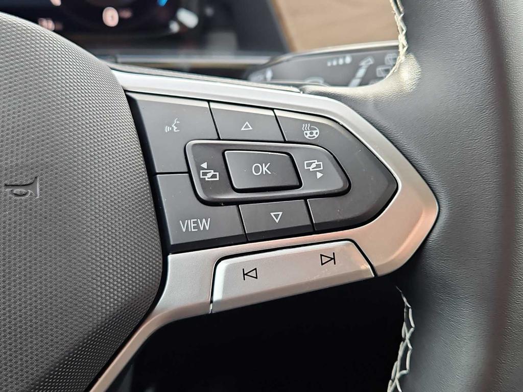 new 2026 Volkswagen Atlas car, priced at $38,482