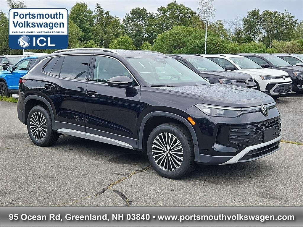 new 2025 Volkswagen Tiguan car, priced at $33,171