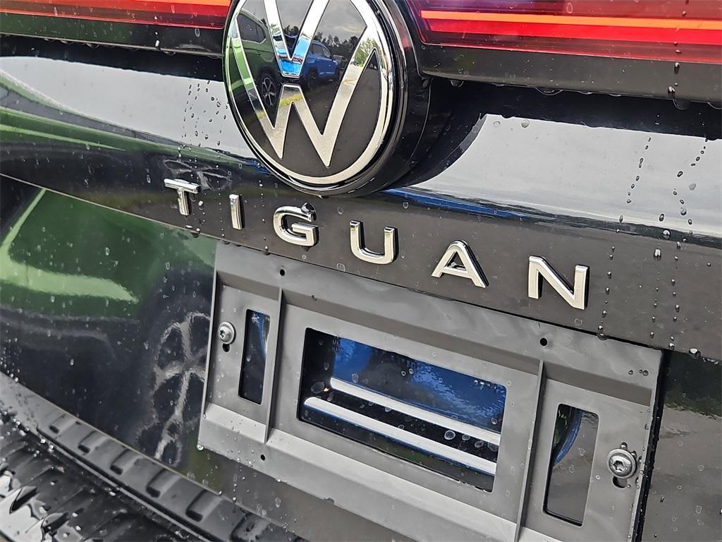 new 2025 Volkswagen Tiguan car, priced at $33,171
