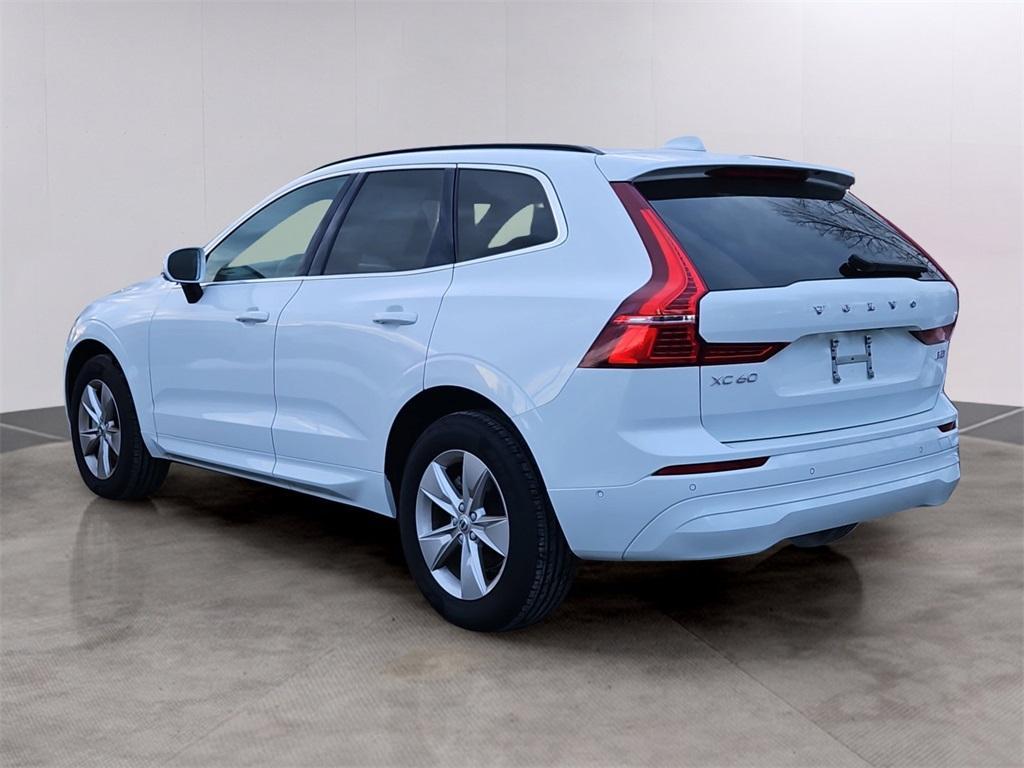 used 2022 Volvo XC60 car, priced at $27,299