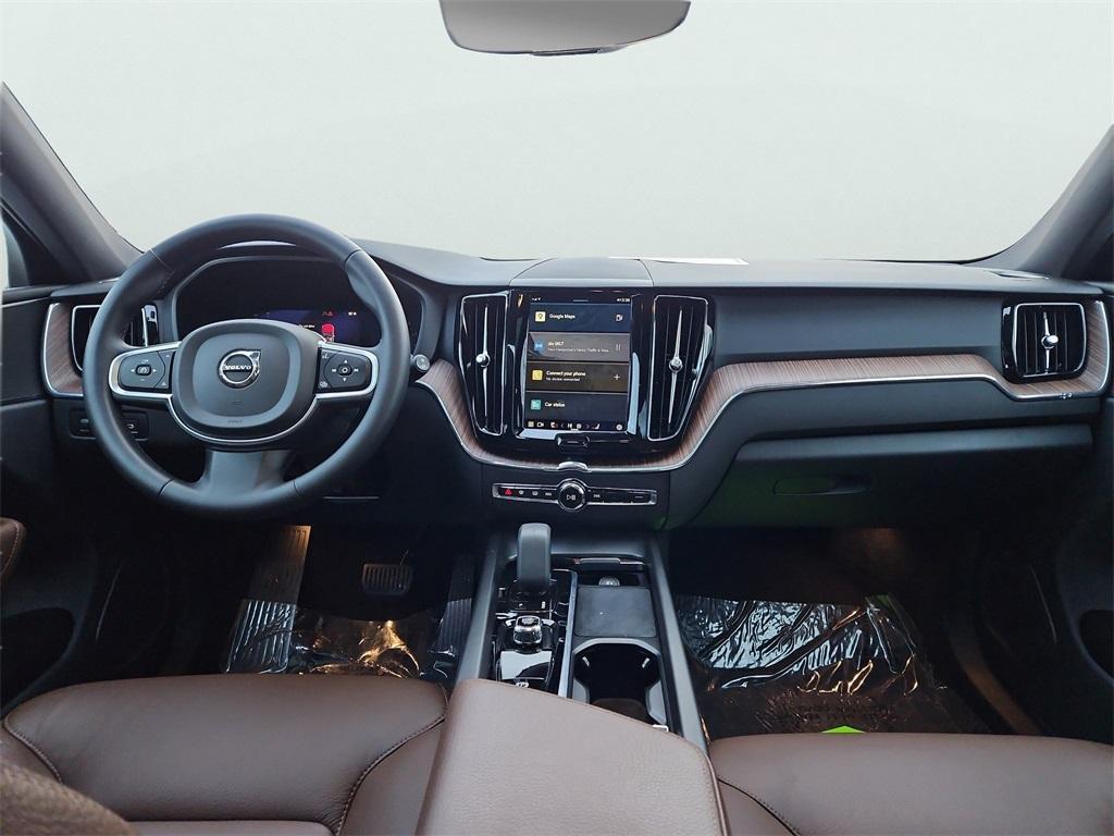 used 2022 Volvo XC60 car, priced at $27,299