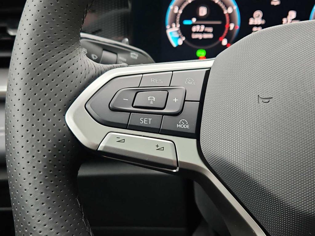 new 2026 Volkswagen Tiguan car, priced at $36,459