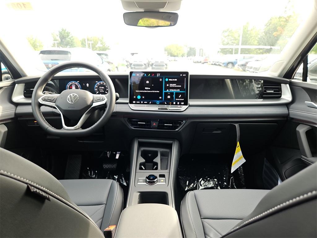 new 2025 Volkswagen Tiguan car, priced at $35,498