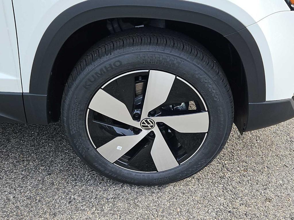new 2026 Volkswagen Taos car, priced at $28,331