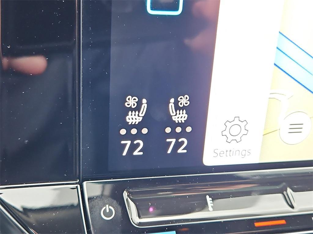 new 2026 Volkswagen Atlas car, priced at $51,019