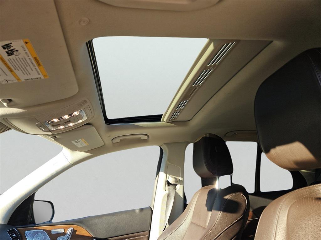 used 2020 Mercedes-Benz GLE 450 car, priced at $35,999