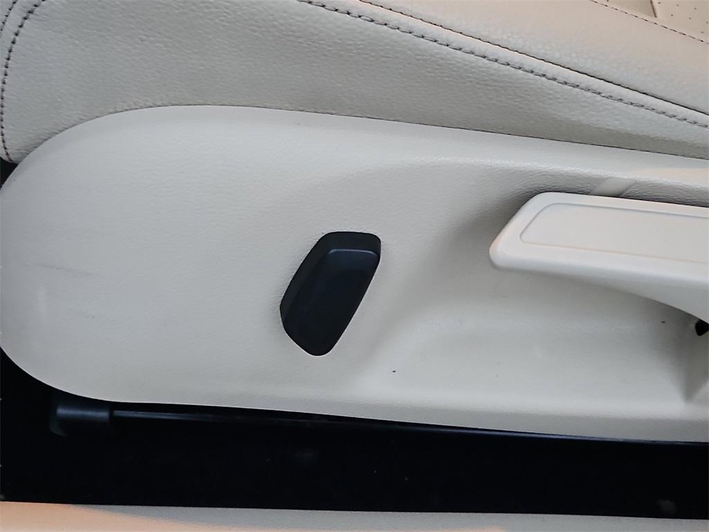 used 2014 Volkswagen Jetta SportWagen car, priced at $7,999