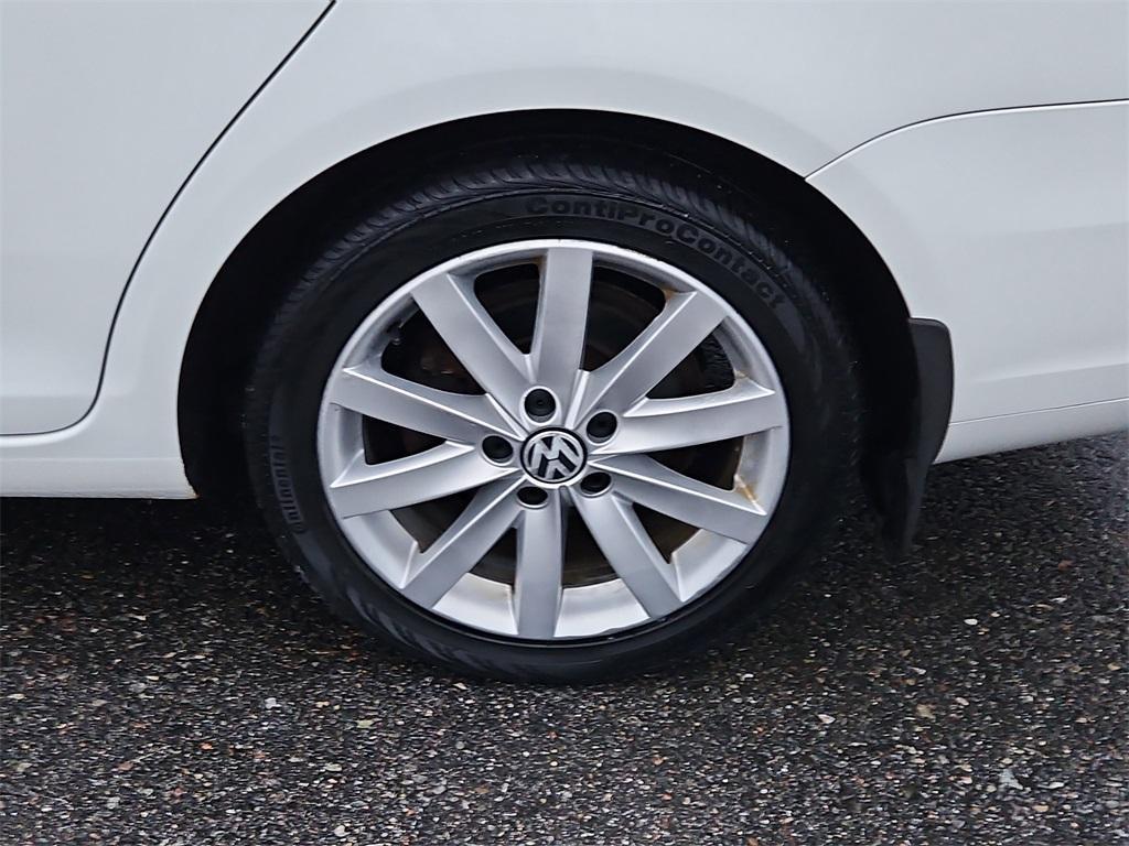 used 2014 Volkswagen Jetta SportWagen car, priced at $7,999