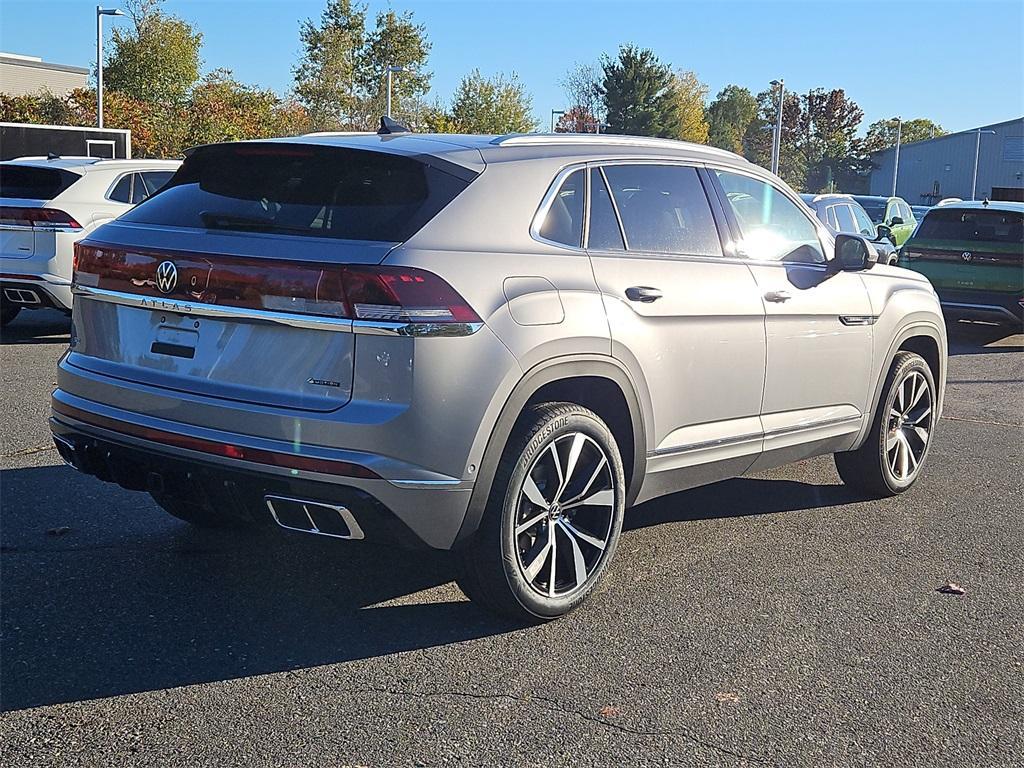 new 2026 Volkswagen Atlas Cross Sport car, priced at $54,324