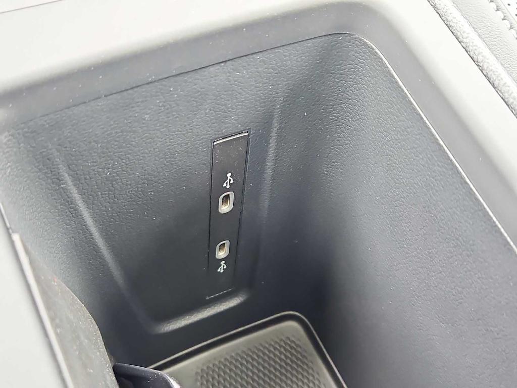 new 2026 Volkswagen Tiguan car, priced at $33,968