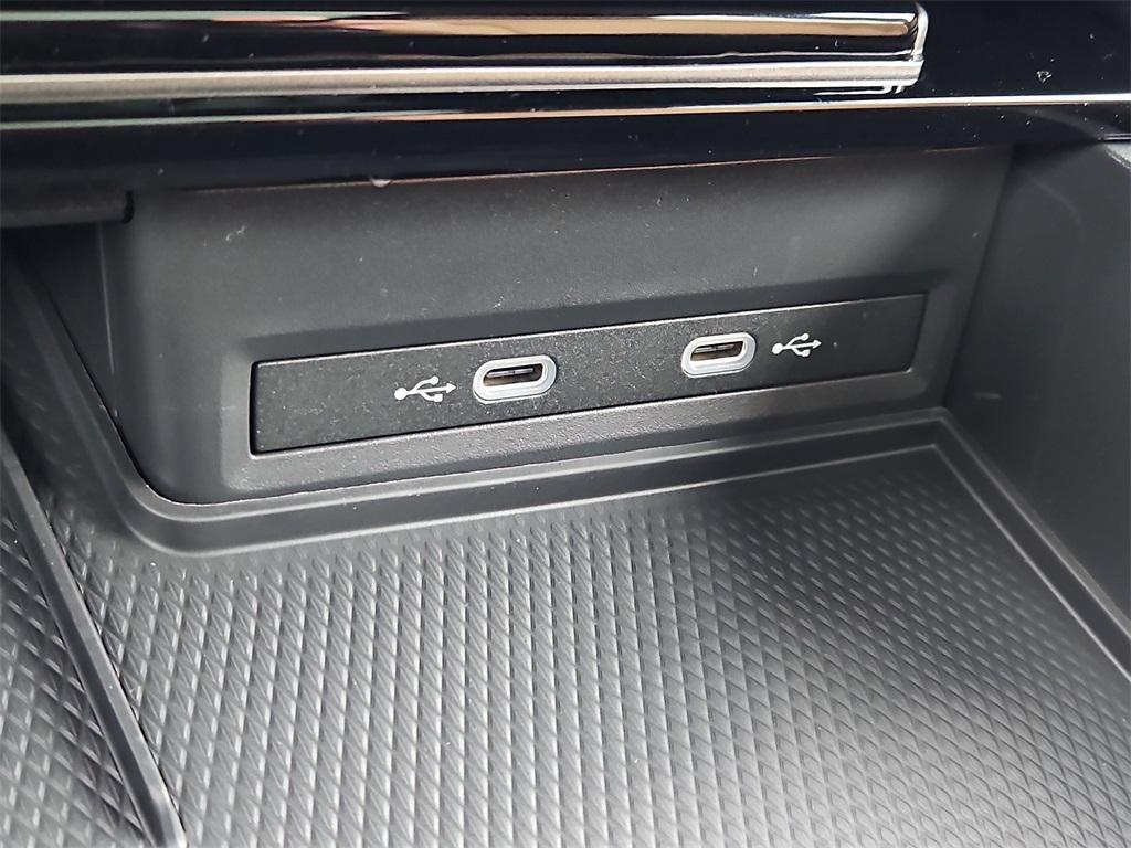 new 2026 Volkswagen Atlas Cross Sport car, priced at $49,306