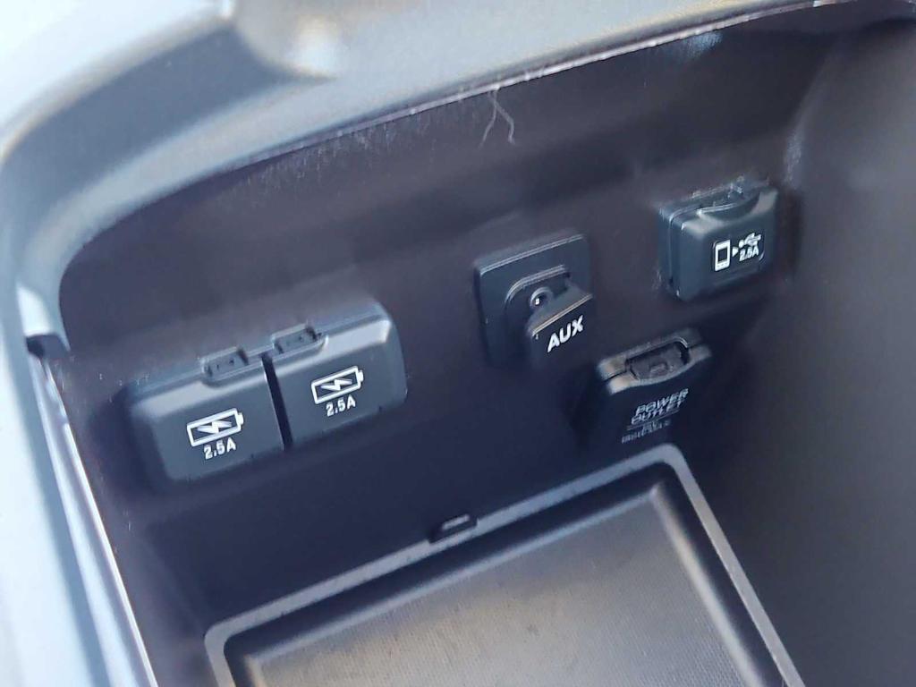 used 2020 Acura MDX car, priced at $29,999