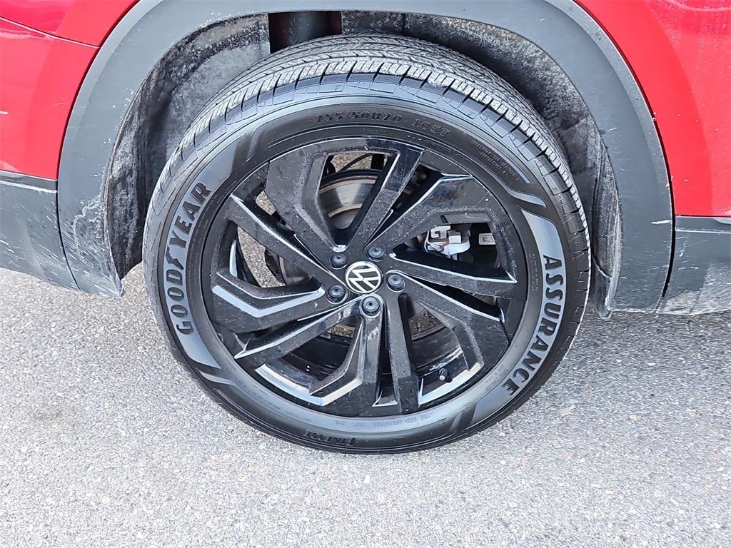 used 2022 Volkswagen Atlas car, priced at $25,999