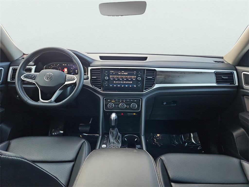 used 2022 Volkswagen Atlas car, priced at $25,999