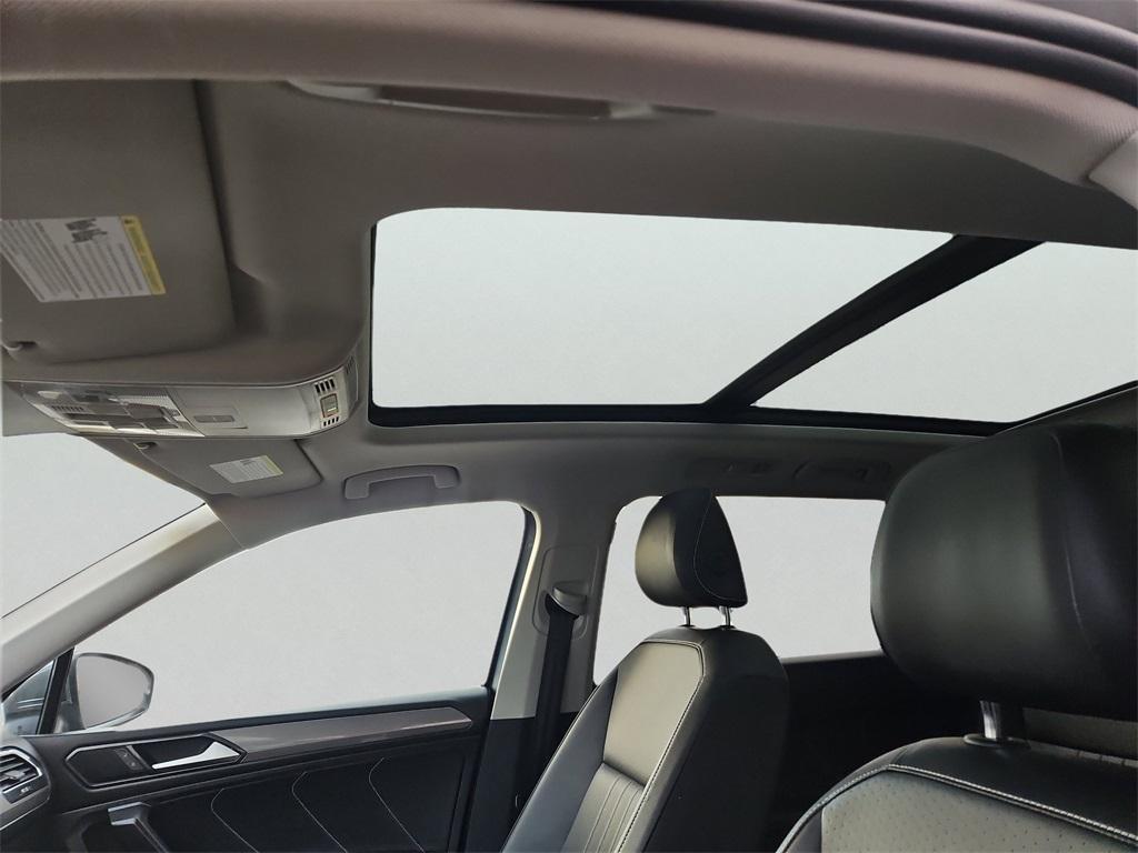 used 2022 Volkswagen Tiguan car, priced at $18,999