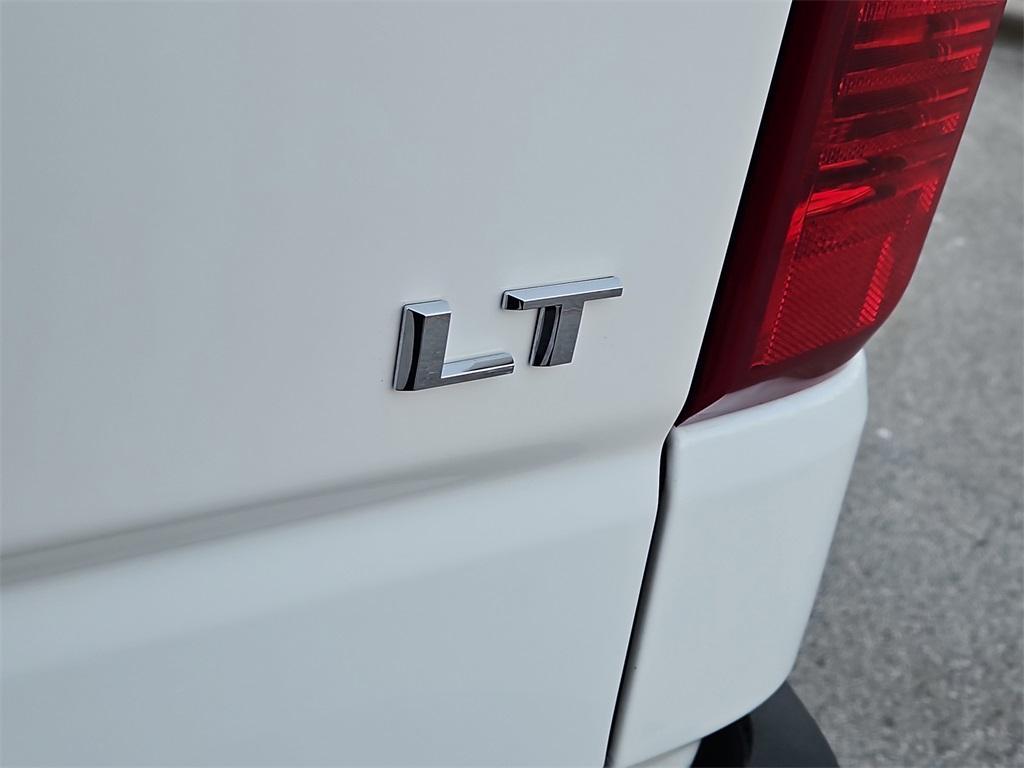 used 2022 Chevrolet Silverado 1500 car, priced at $38,999