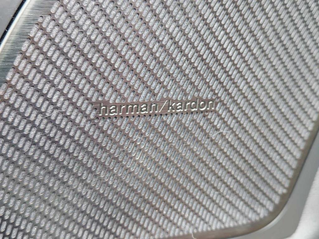 used 2021 Volvo XC60 car, priced at $24,299