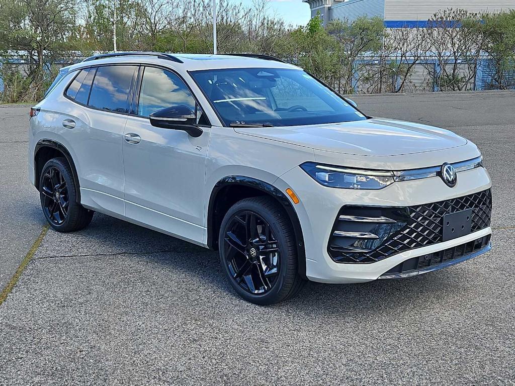 new 2026 Volkswagen Tiguan car, priced at $36,598