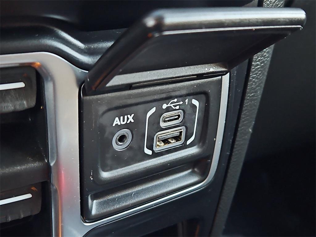 used 2021 Jeep Wrangler Unlimited car, priced at $27,999