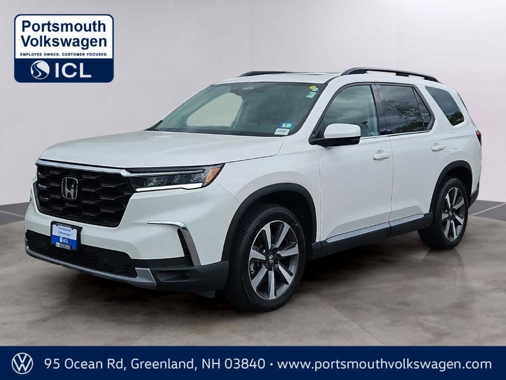 used 2023 Honda Pilot car, priced at $38,999