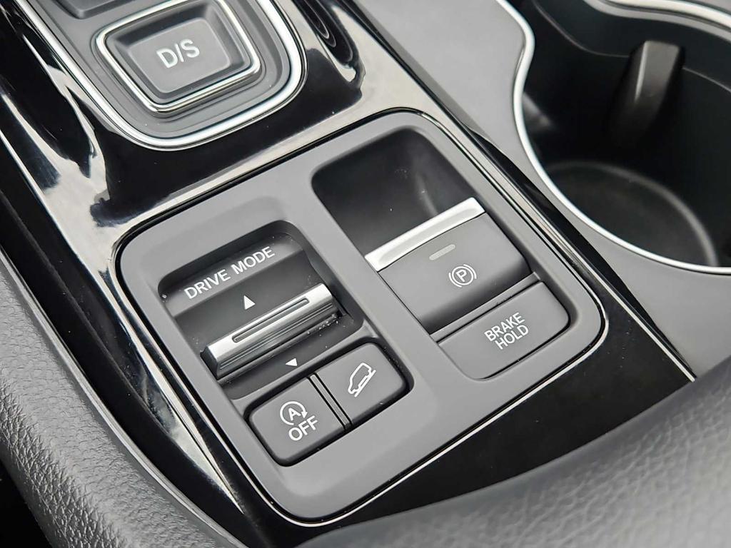 used 2023 Honda Pilot car, priced at $38,999