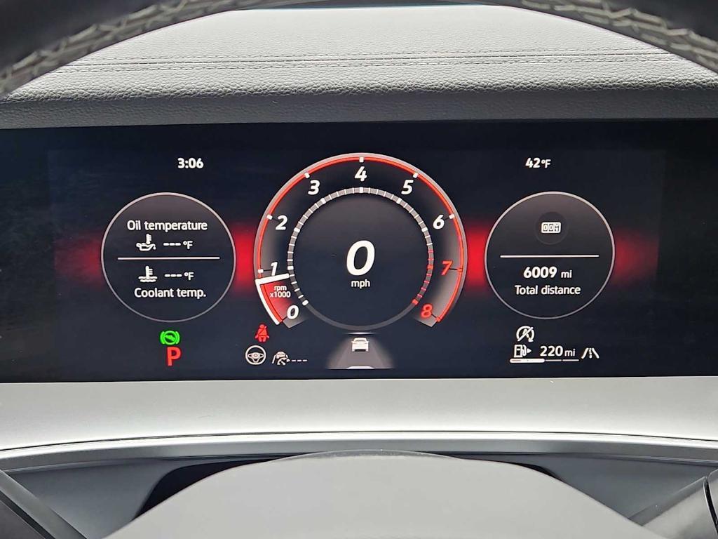 used 2025 Volkswagen Tiguan car, priced at $32,999