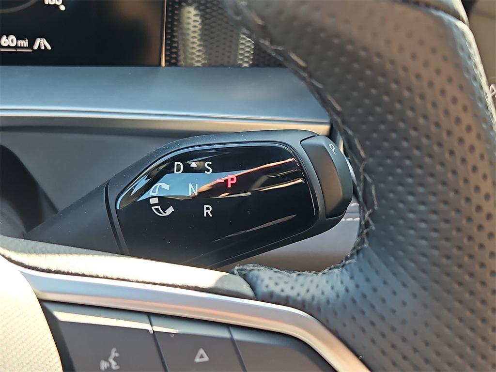 new 2025 Volkswagen Tiguan car, priced at $38,257