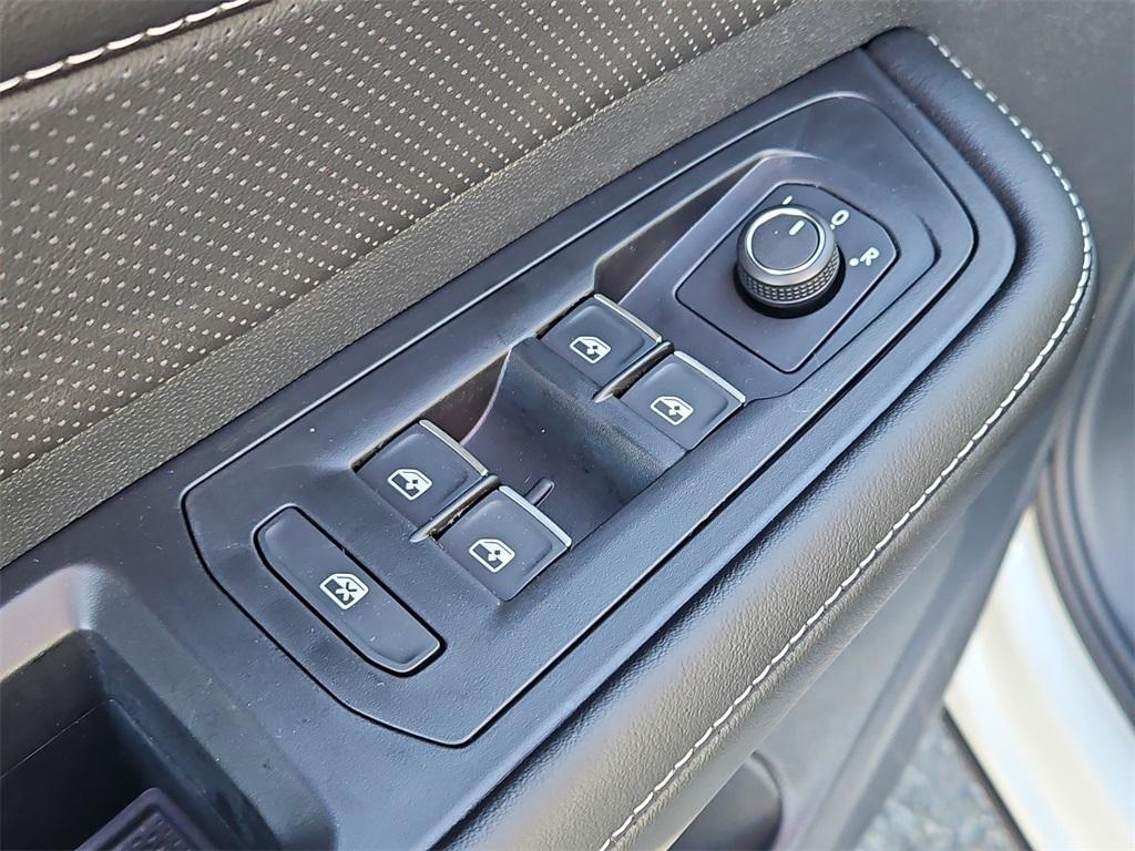 new 2026 Volkswagen Atlas car, priced at $47,427