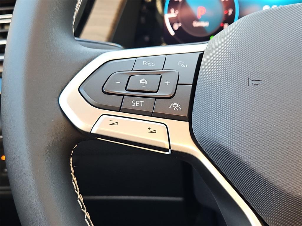 new 2026 Volkswagen Atlas car, priced at $47,427