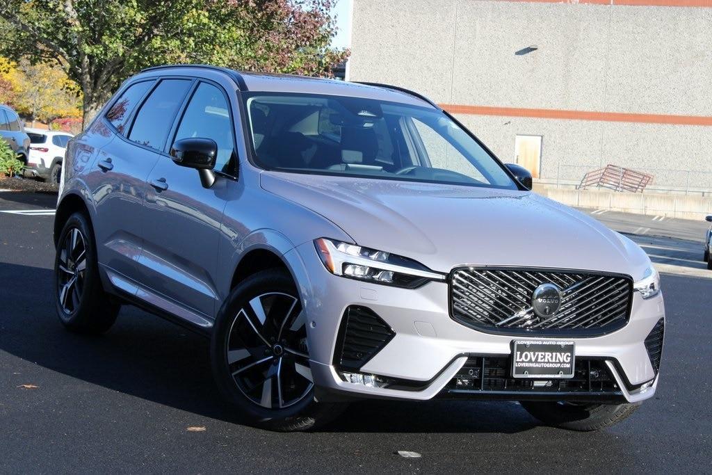 new 2026 Volvo XC60 car, priced at $58,360