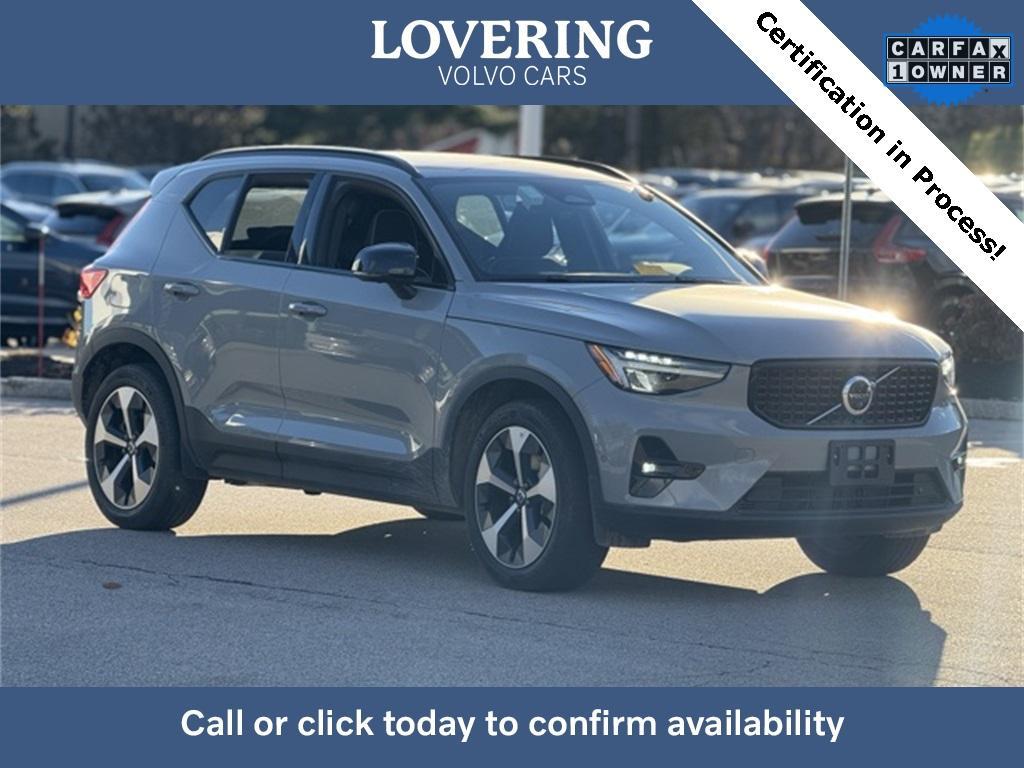 used 2025 Volvo XC40 car, priced at $34,619