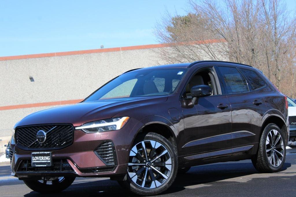 new 2026 Volvo XC60 Plug-In Hybrid car, priced at $70,590