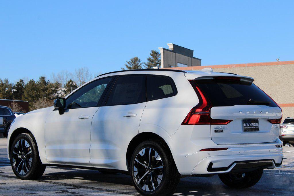 new 2026 Volvo XC60 car, priced at $57,985