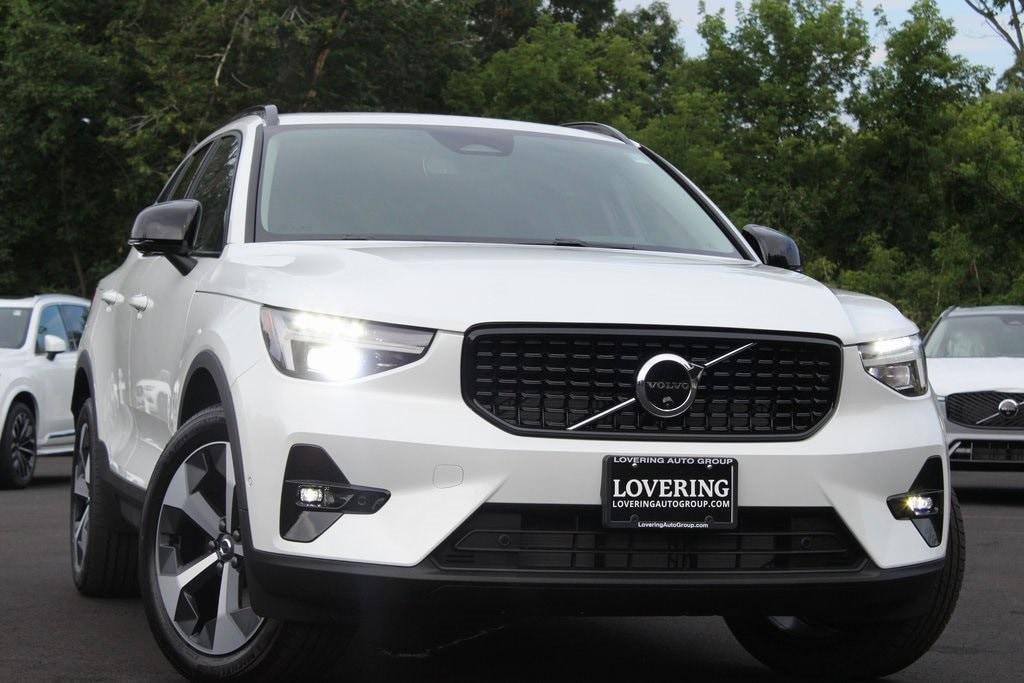 new 2026 Volvo XC40 car, priced at $50,150