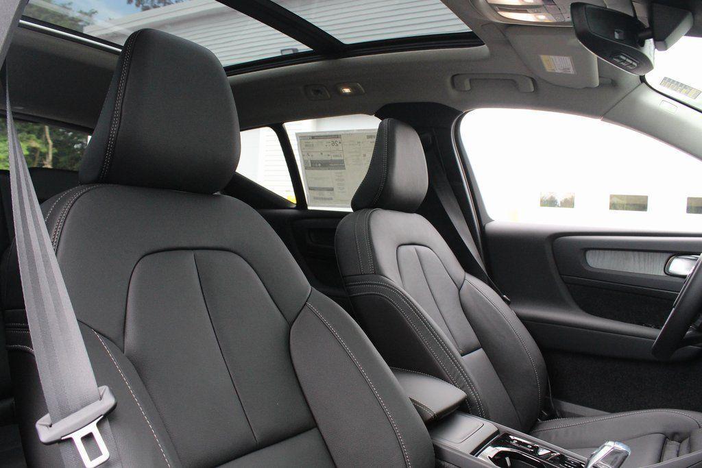 new 2026 Volvo XC40 car, priced at $50,150