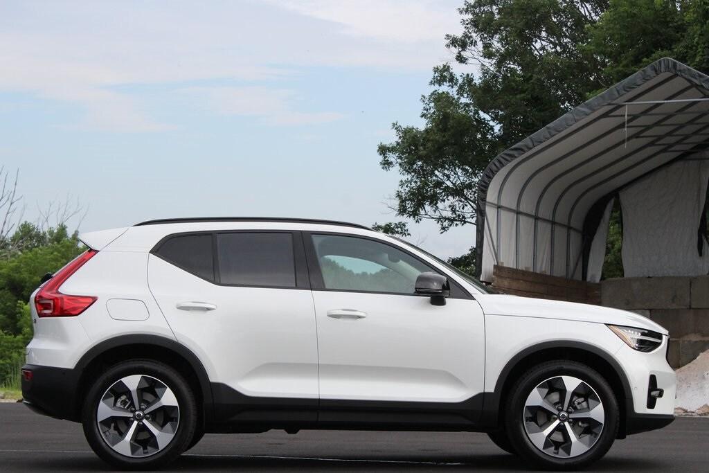 new 2026 Volvo XC40 car, priced at $50,150