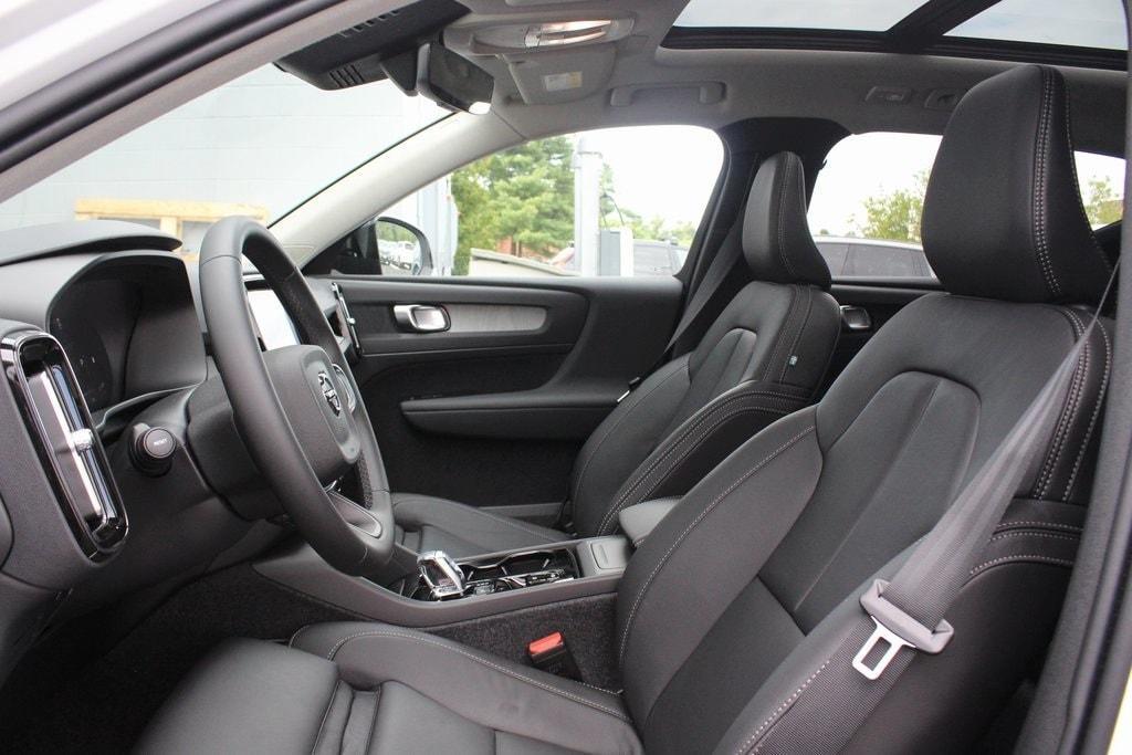 new 2026 Volvo XC40 car, priced at $50,150