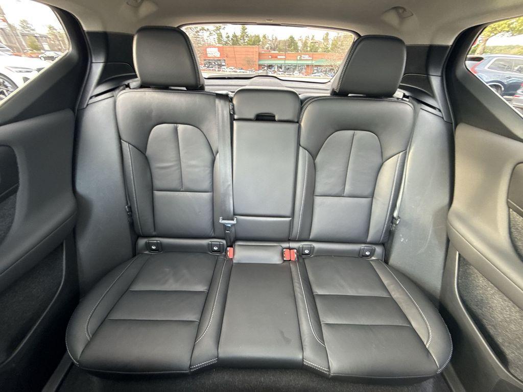 used 2024 Volvo XC40 car, priced at $31,624