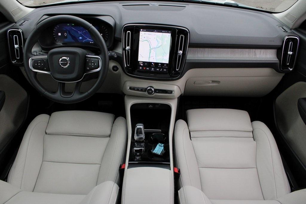 used 2025 Volvo XC40 car, priced at $36,498