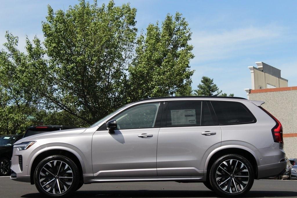 new 2026 Volvo XC90 car, priced at $75,950