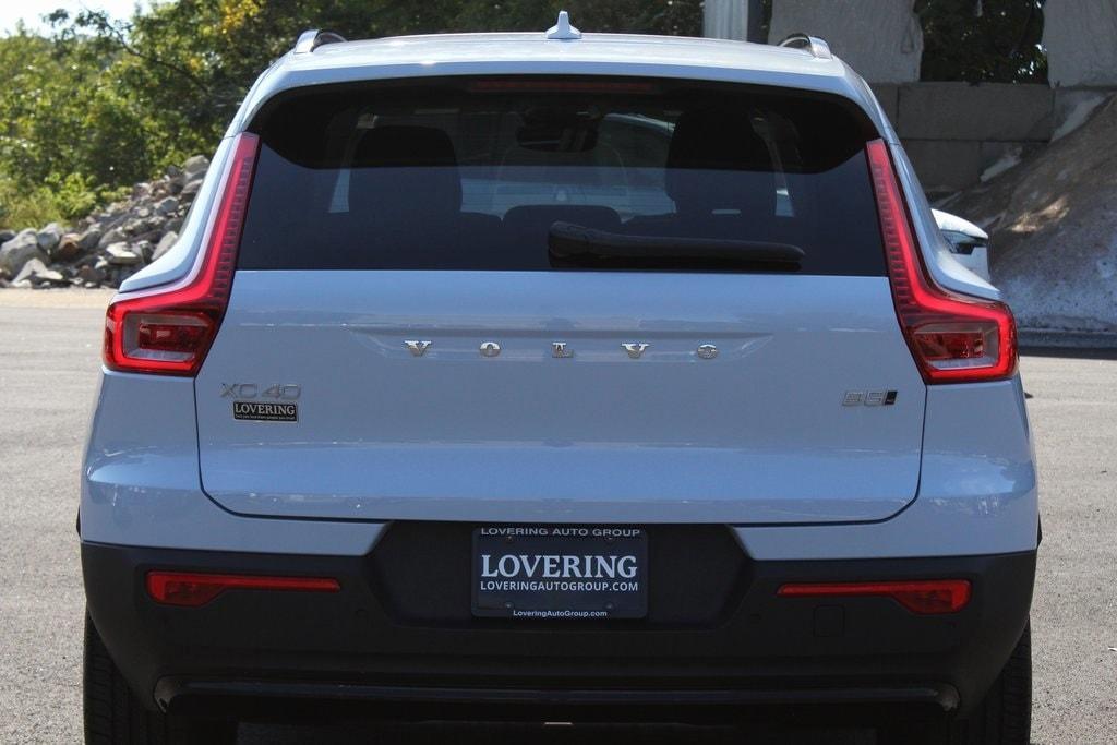 new 2026 Volvo XC40 car, priced at $50,150