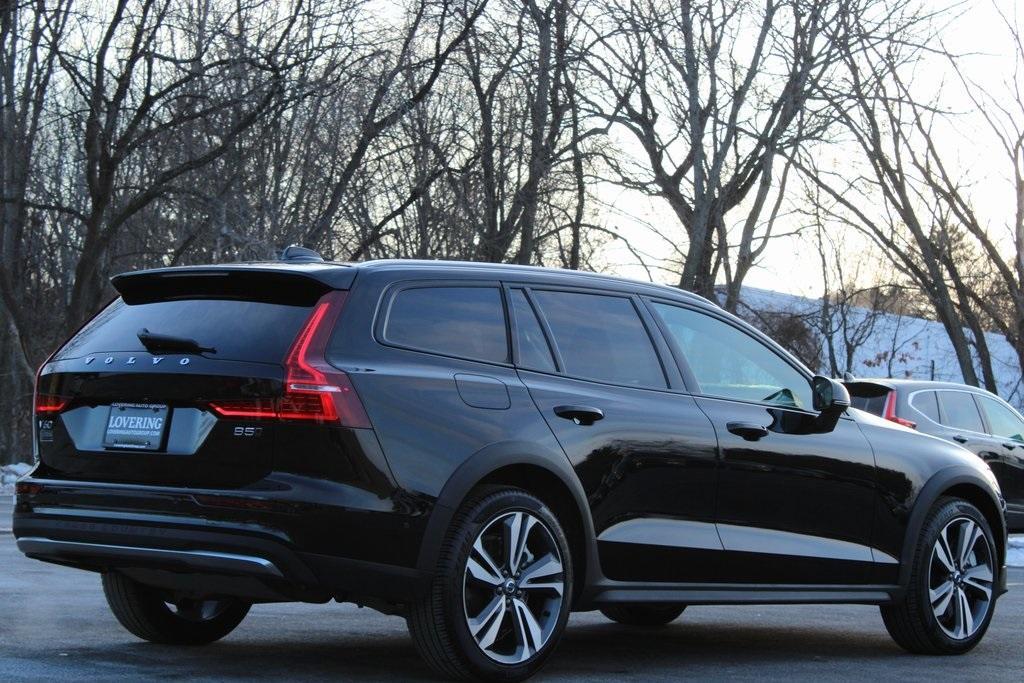 used 2025 Volvo V60 Cross Country car, priced at $37,954