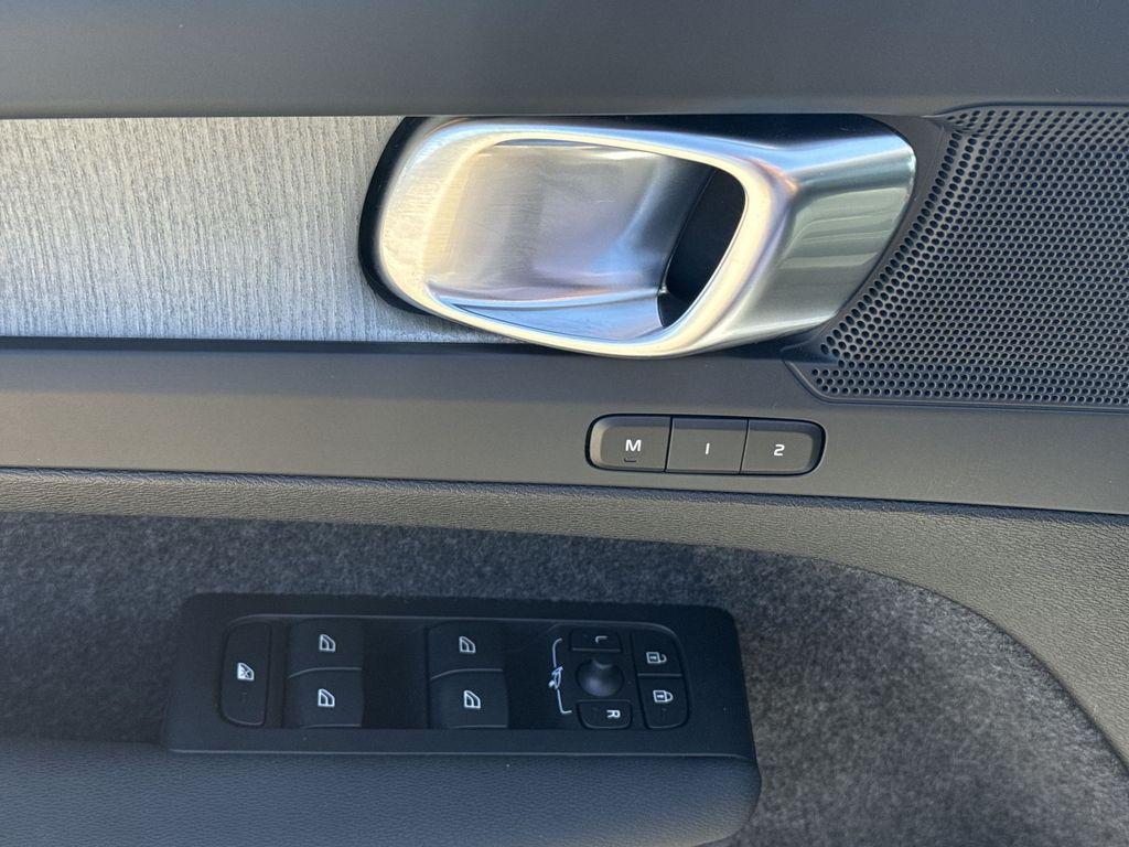 used 2024 Volvo XC40 car, priced at $31,934
