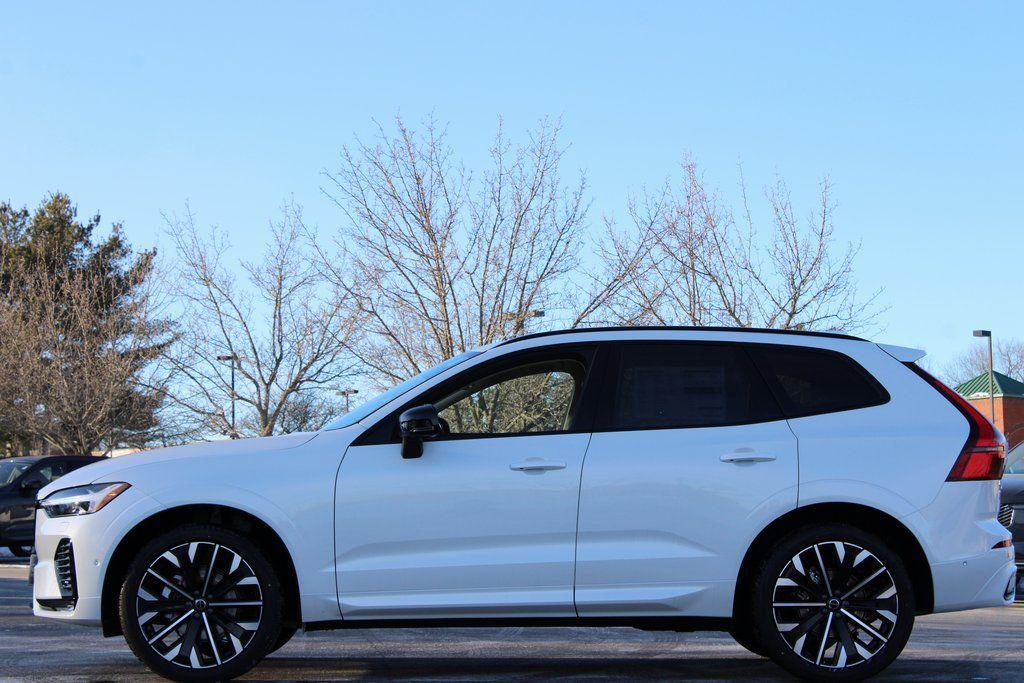 new 2026 Volvo XC60 car, priced at $63,935