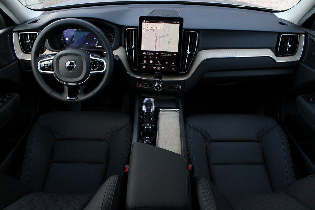 new 2026 Volvo XC60 car, priced at $58,360