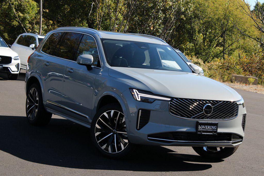 new 2026 Volvo XC90 car, priced at $71,825