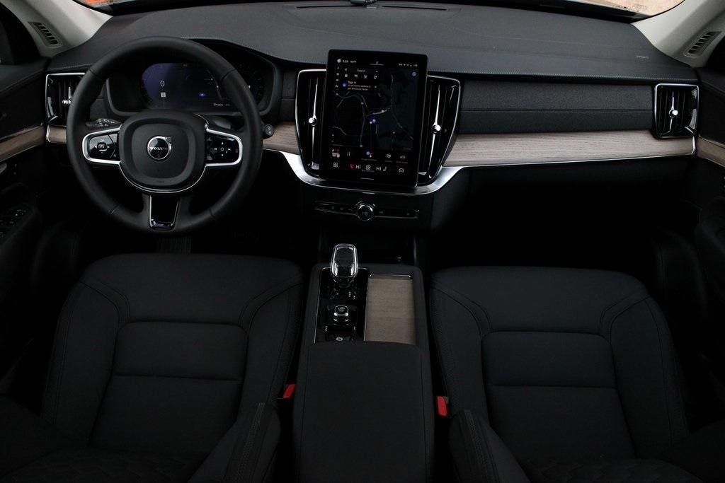 used 2025 Volvo XC90 car, priced at $50,359