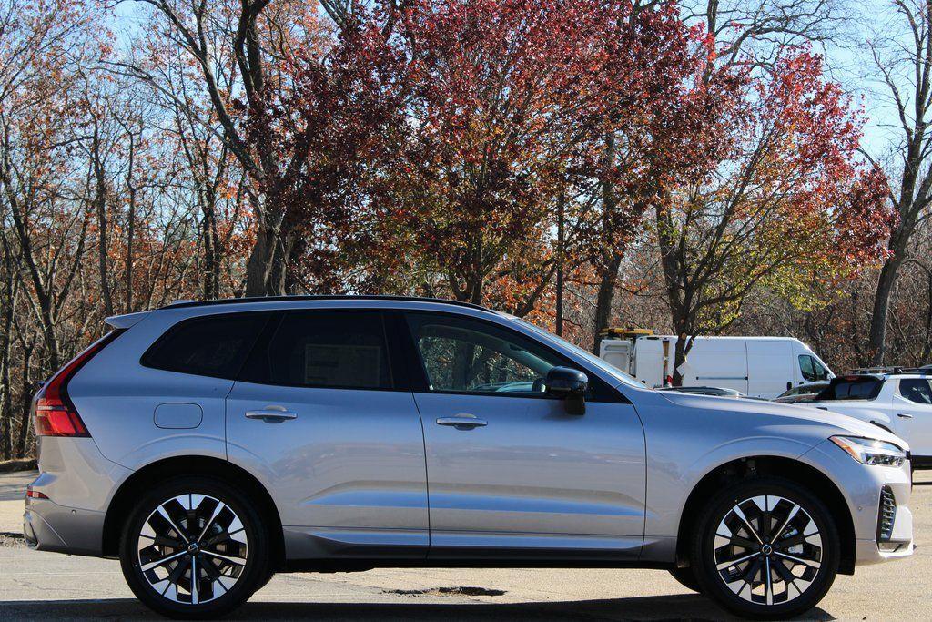 new 2026 Volvo XC60 car, priced at $57,985