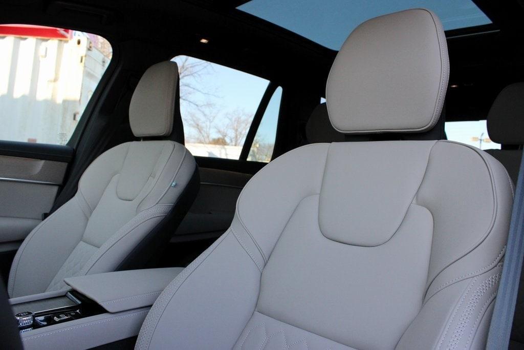 new 2026 Volvo XC90 car, priced at $72,700